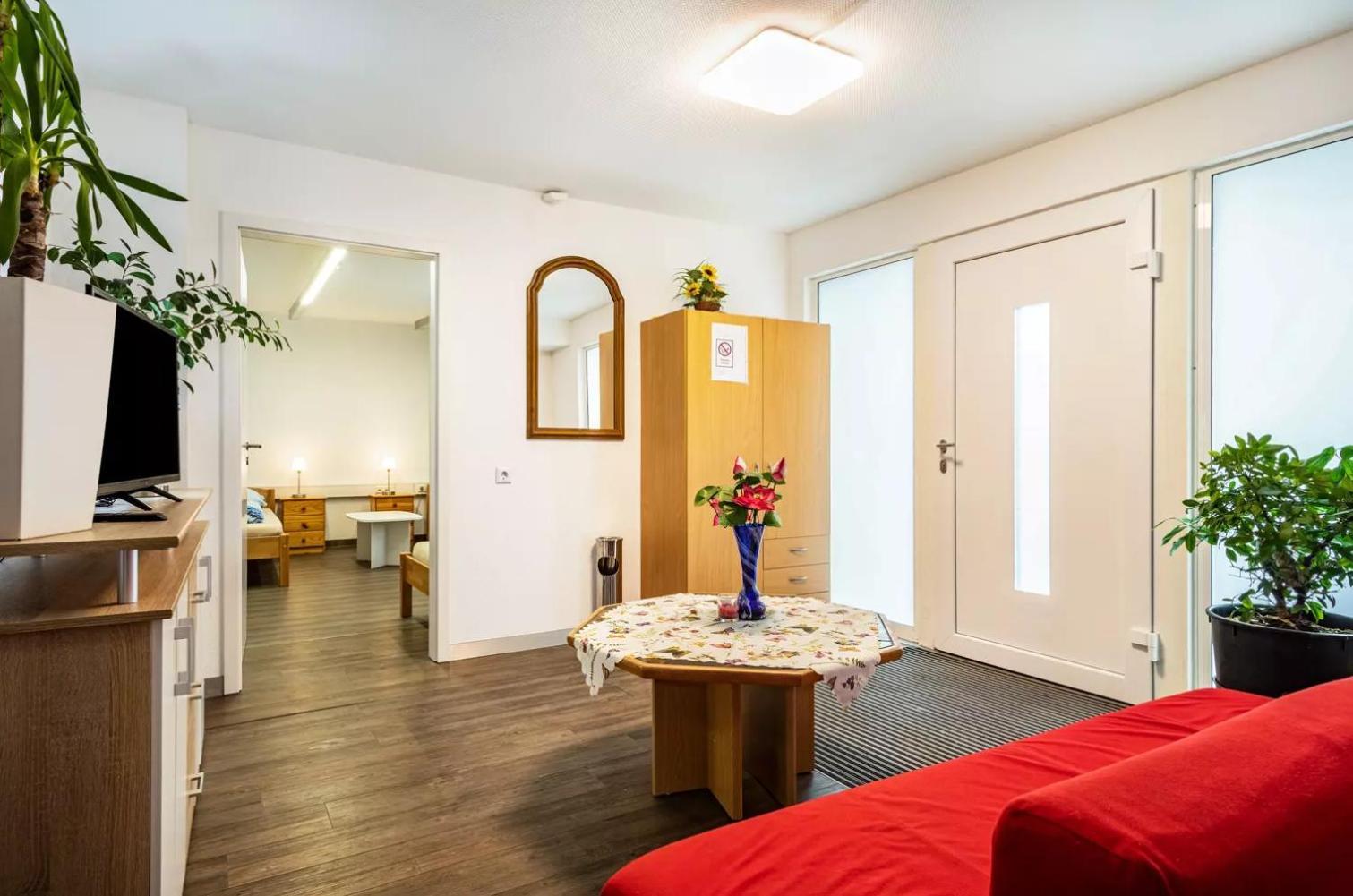 Nguyen Le 3 Schlafzimmer, 7 Bette,Dusche, 2 Wc , Kueche Ab 2 Uebernachtungen 诺伊基希 外观 照片